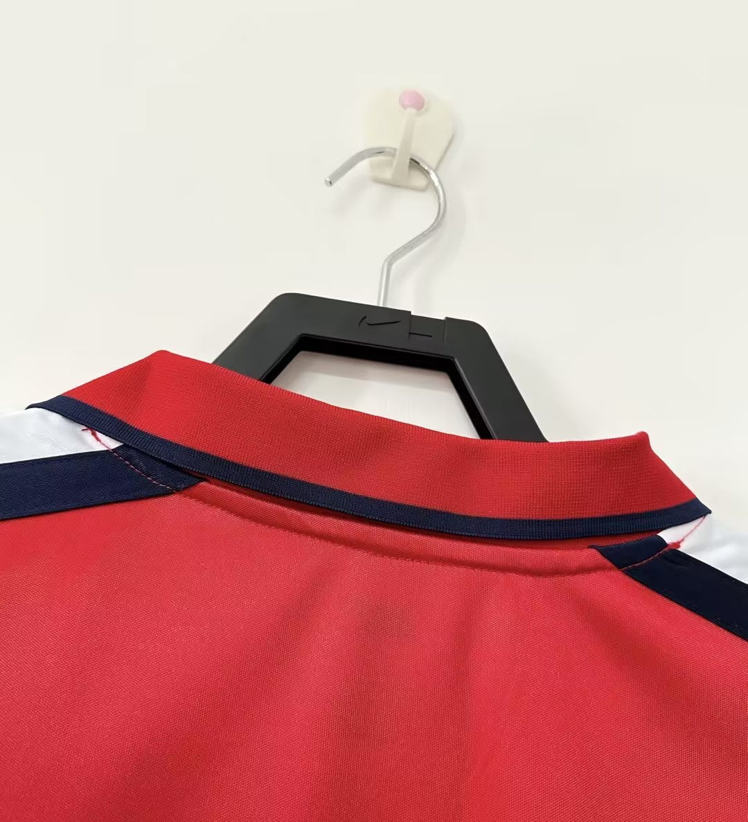 Arsenal Home Retro Jersey 2001/02 - Image 8