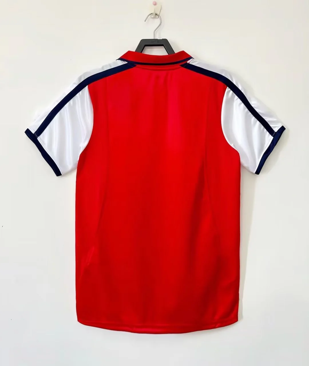 Arsenal Home Retro Jersey 2001/02 - Image 9