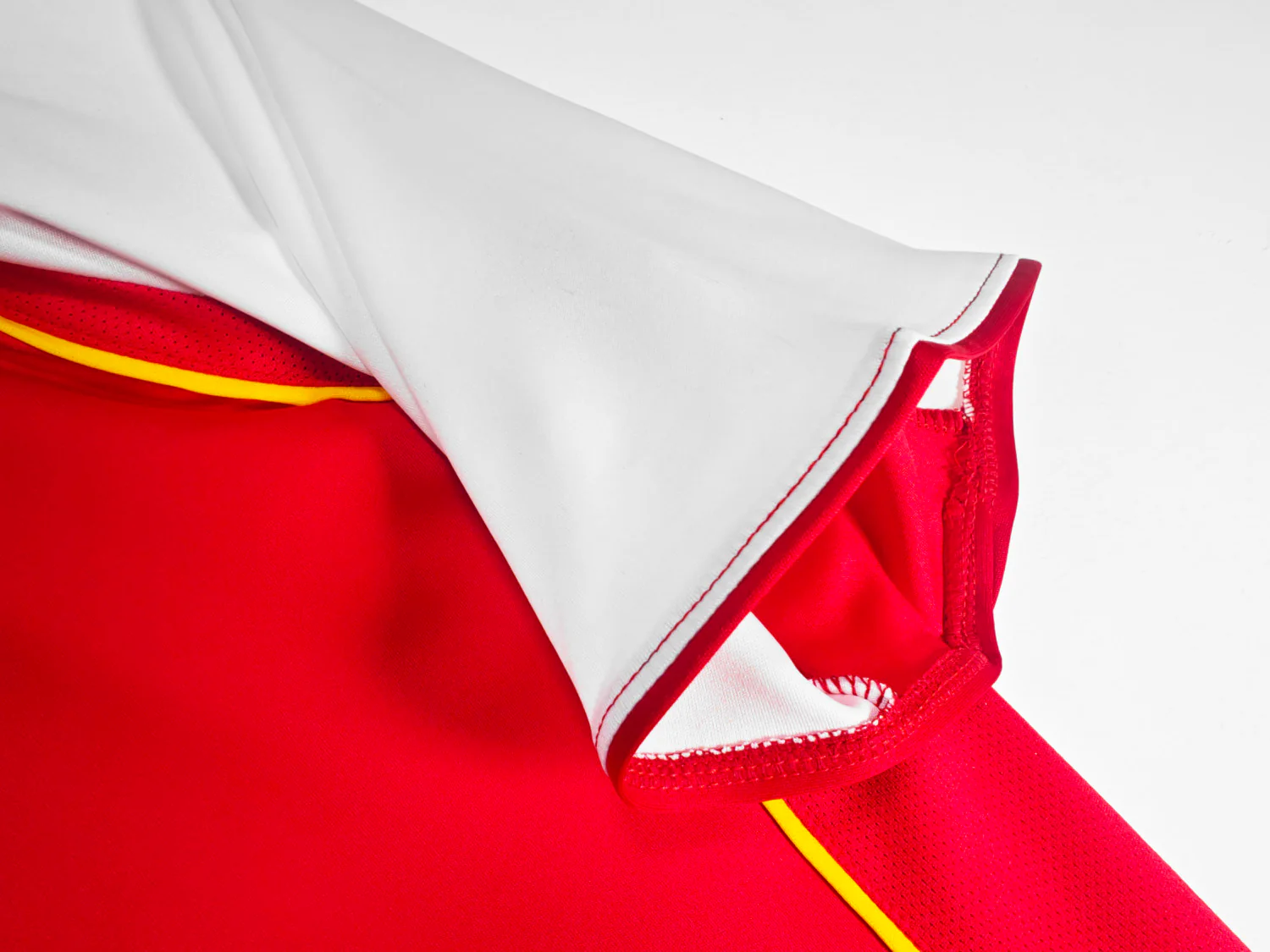 Arsenal Home Retro Jersey 2004/05 - Image 10