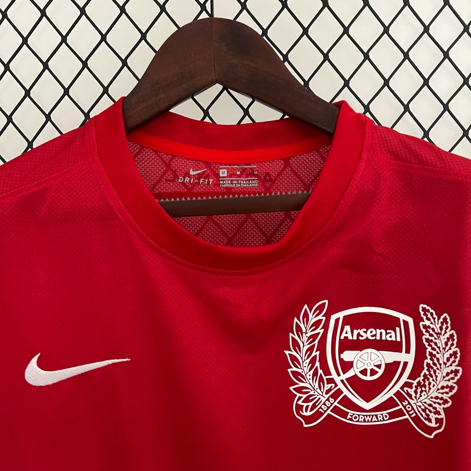 Arsenal Home Retro Jersey 2011/12 - Image 2