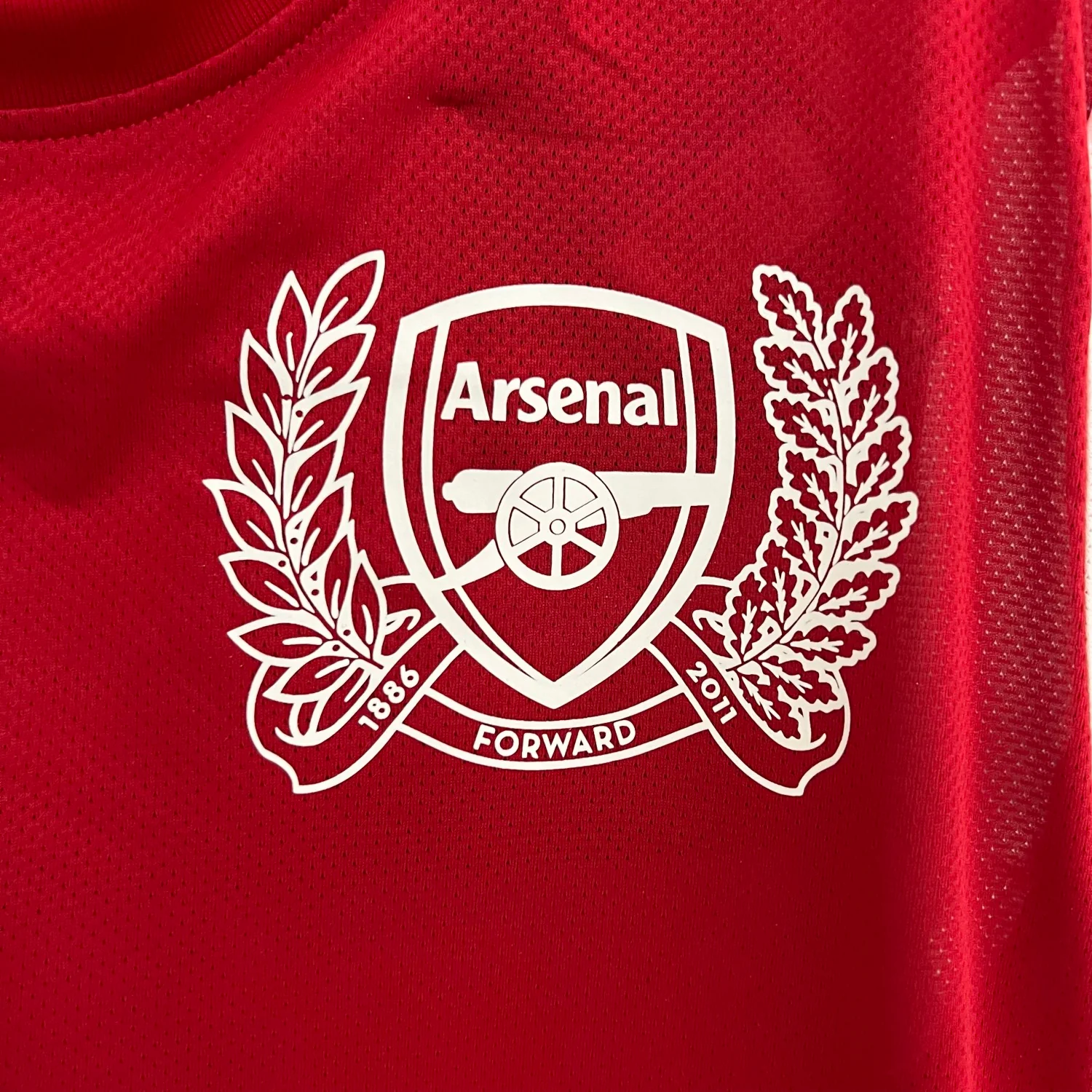 Arsenal Home Retro Jersey 2011/12 - Image 3