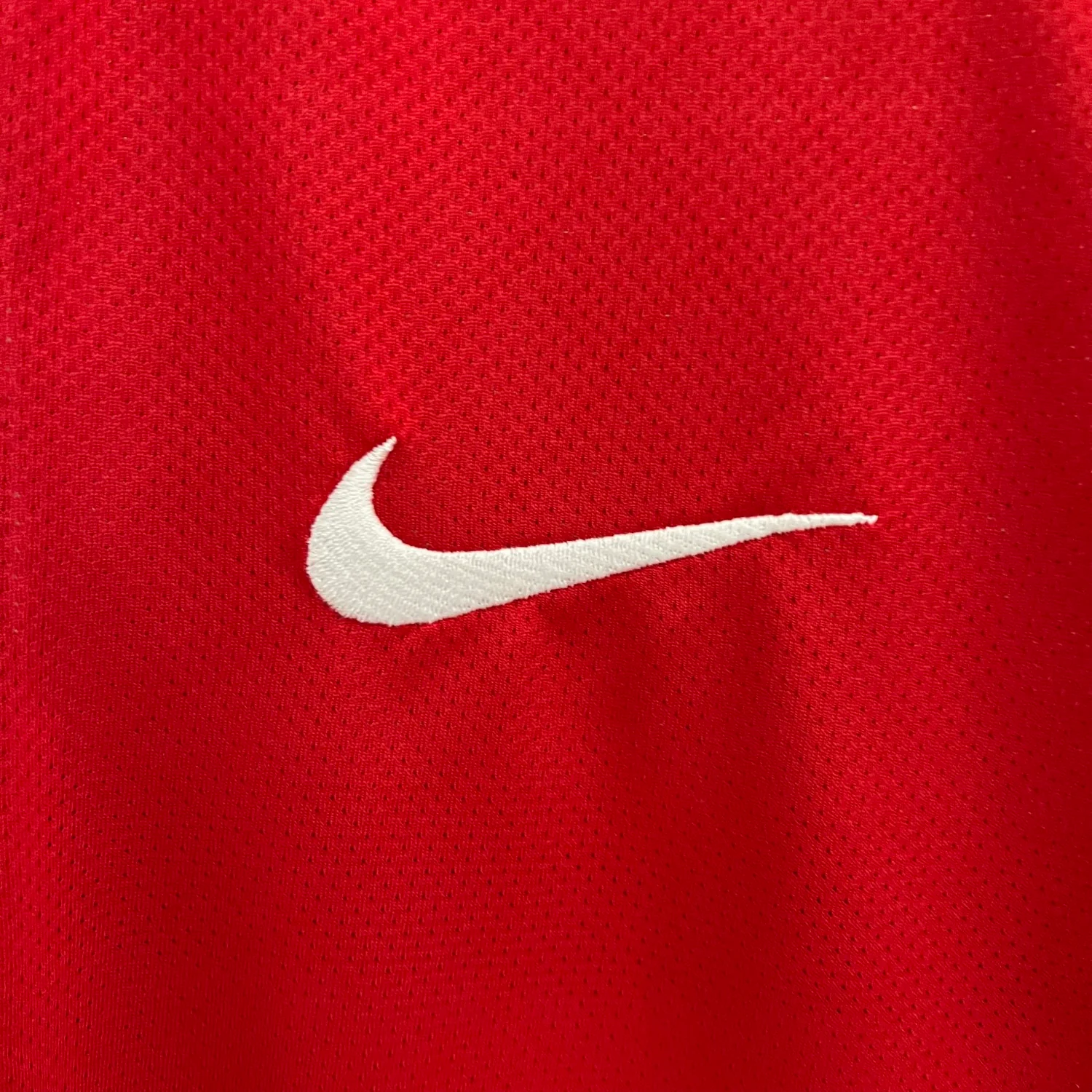 Arsenal Home Retro Jersey 2011/12 - Image 6