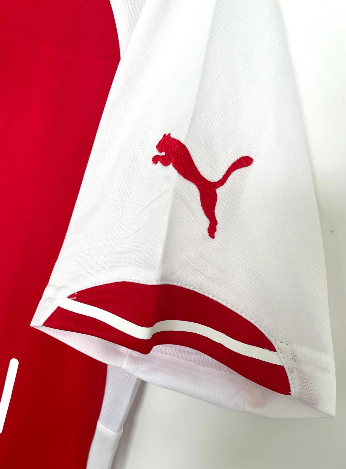 Arsenal Home Retro Jersey 2014/15 - Image 8