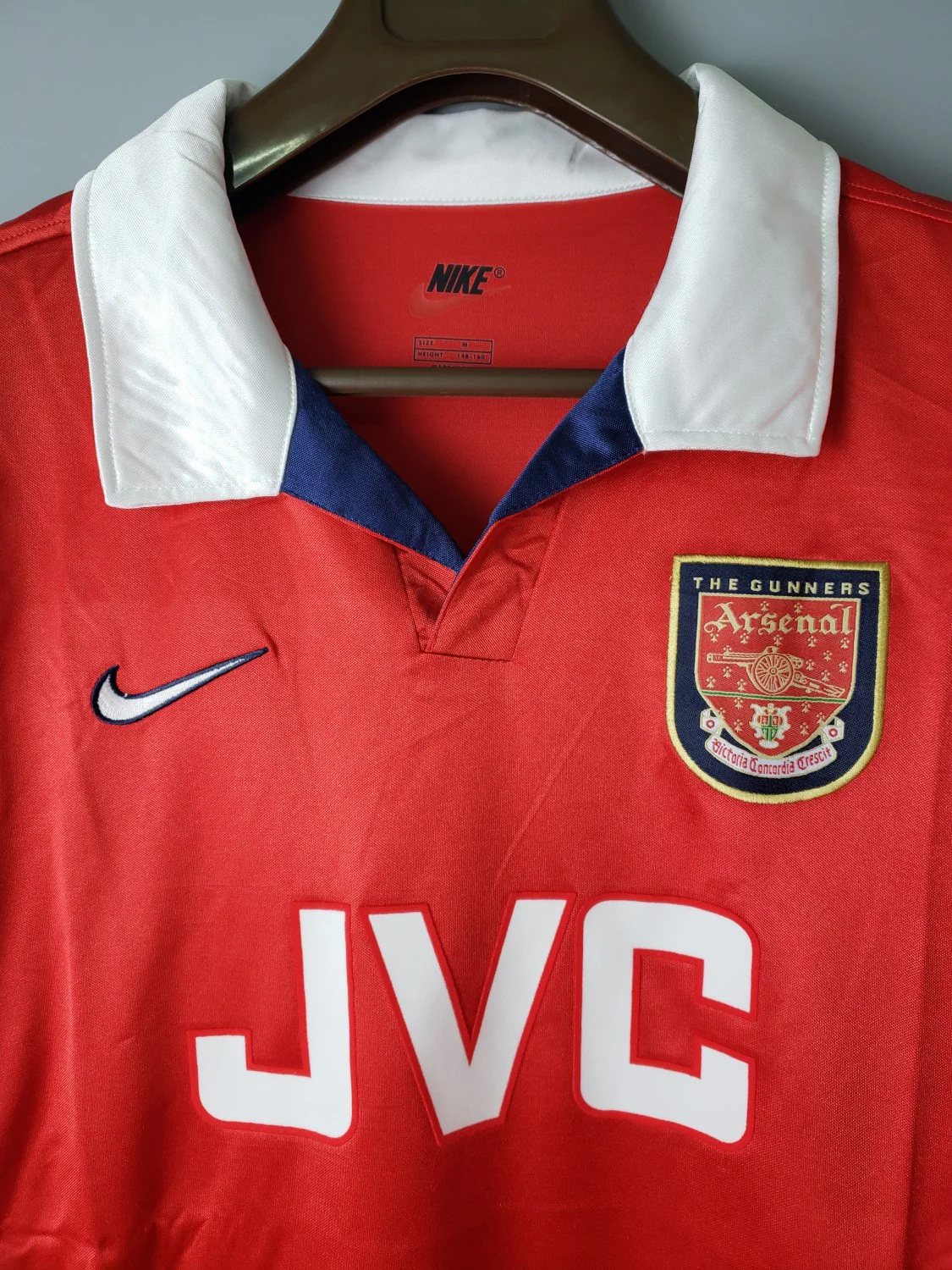 Arsenal Home Retro Jersey 98/99 - Image 10