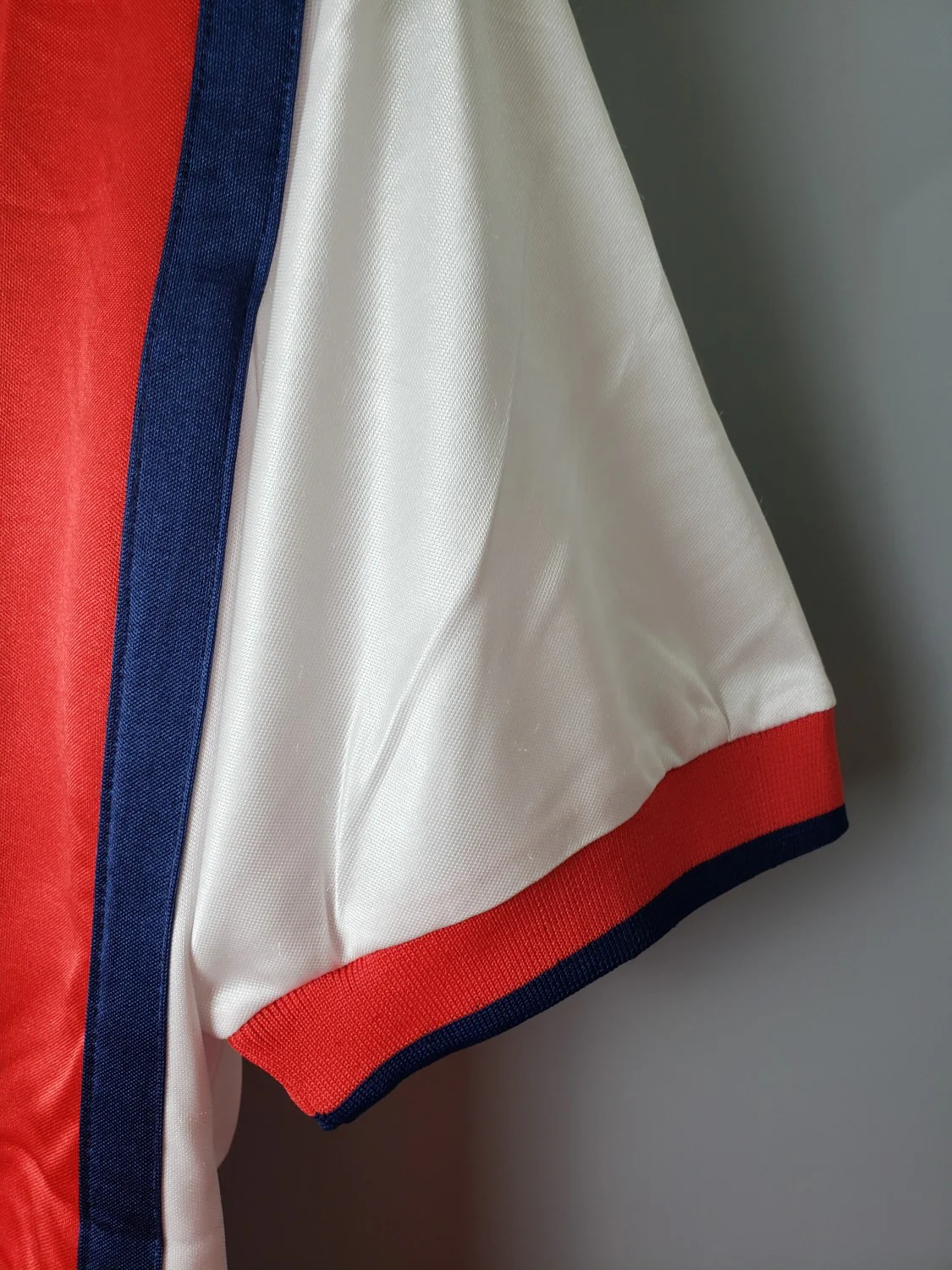 Arsenal Home Retro Jersey 98/99 - Image 7