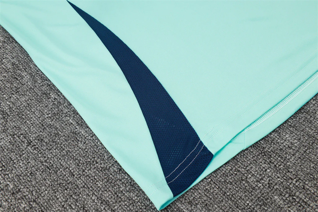 Arsenal POLO Jersey 24/25 - Image 10