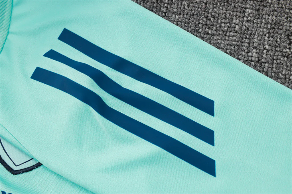 Arsenal POLO Jersey 24/25 - Image 5