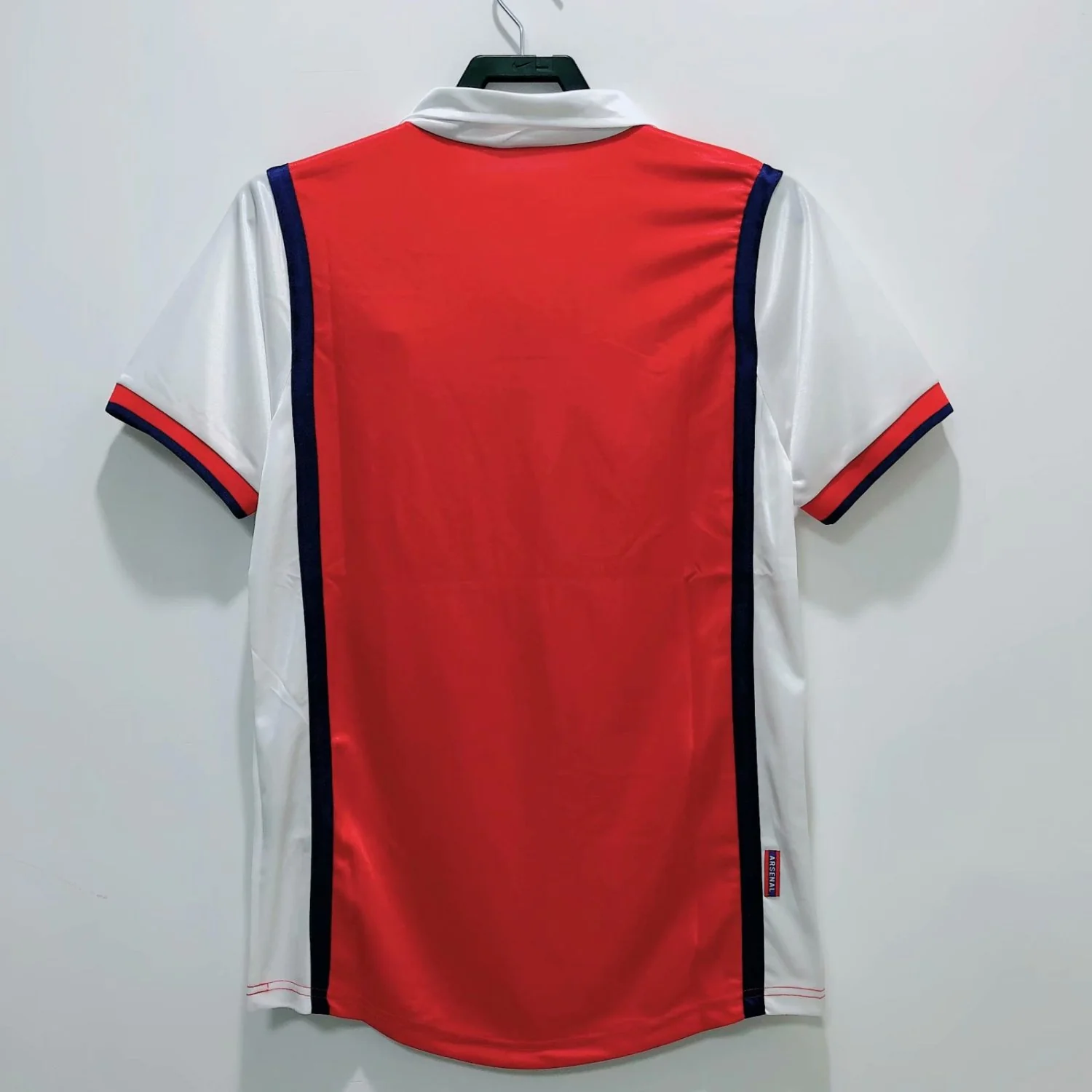 Arsenal Retro Jersey 98/99 - Image 2