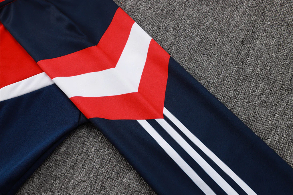 Arsenal Training Jacket 24/25 - Image 10