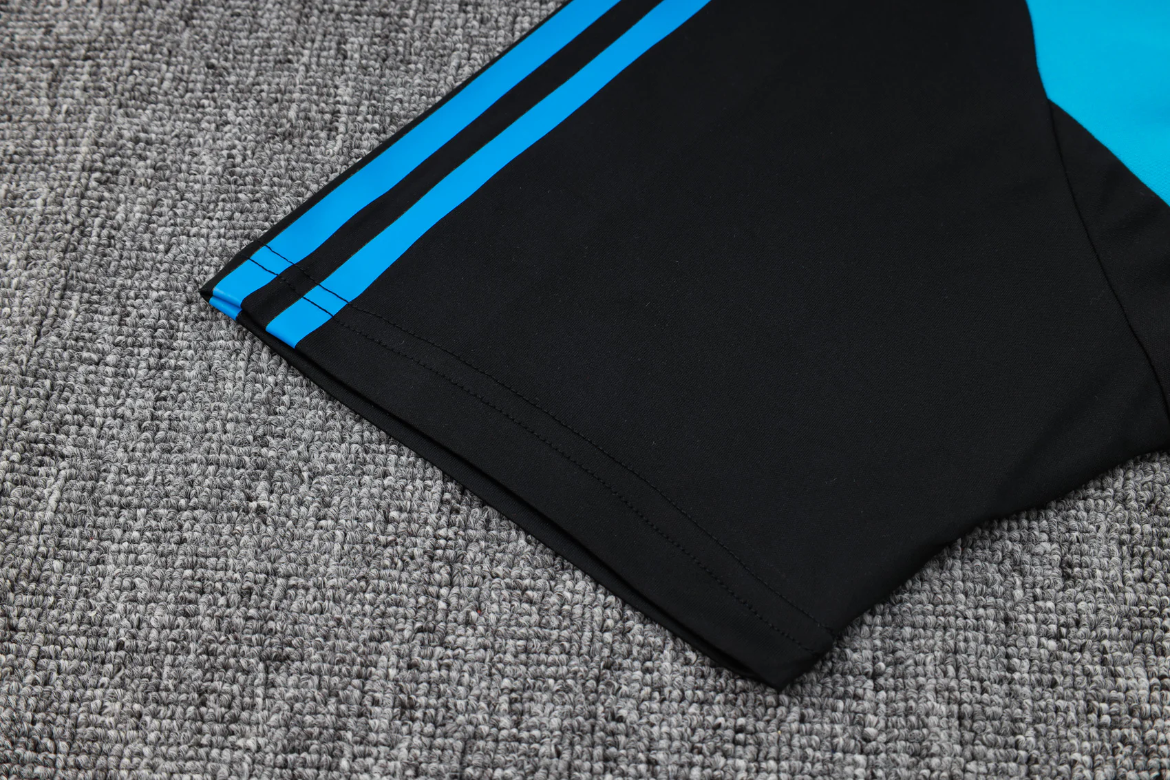 Arsenal Training Jersey 23/24 - Image 13