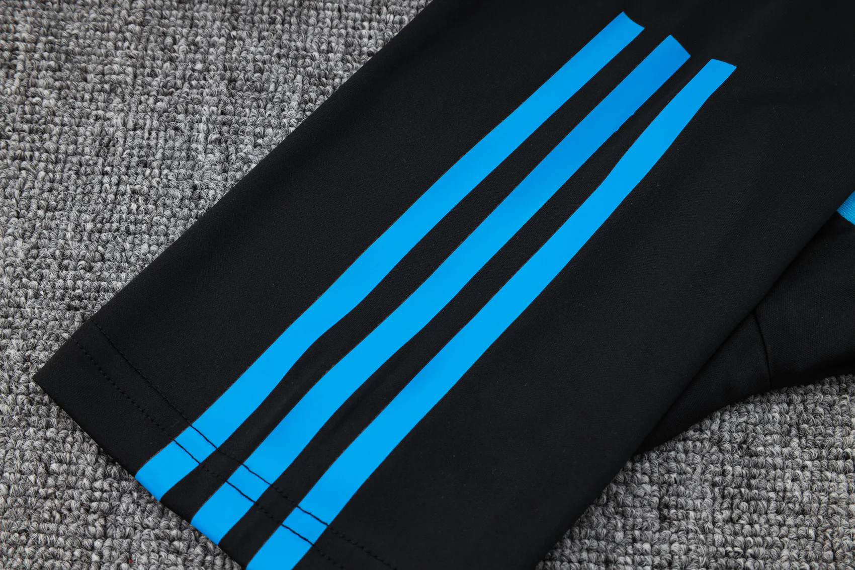 Arsenal Training Jersey 23/24 - Image 14