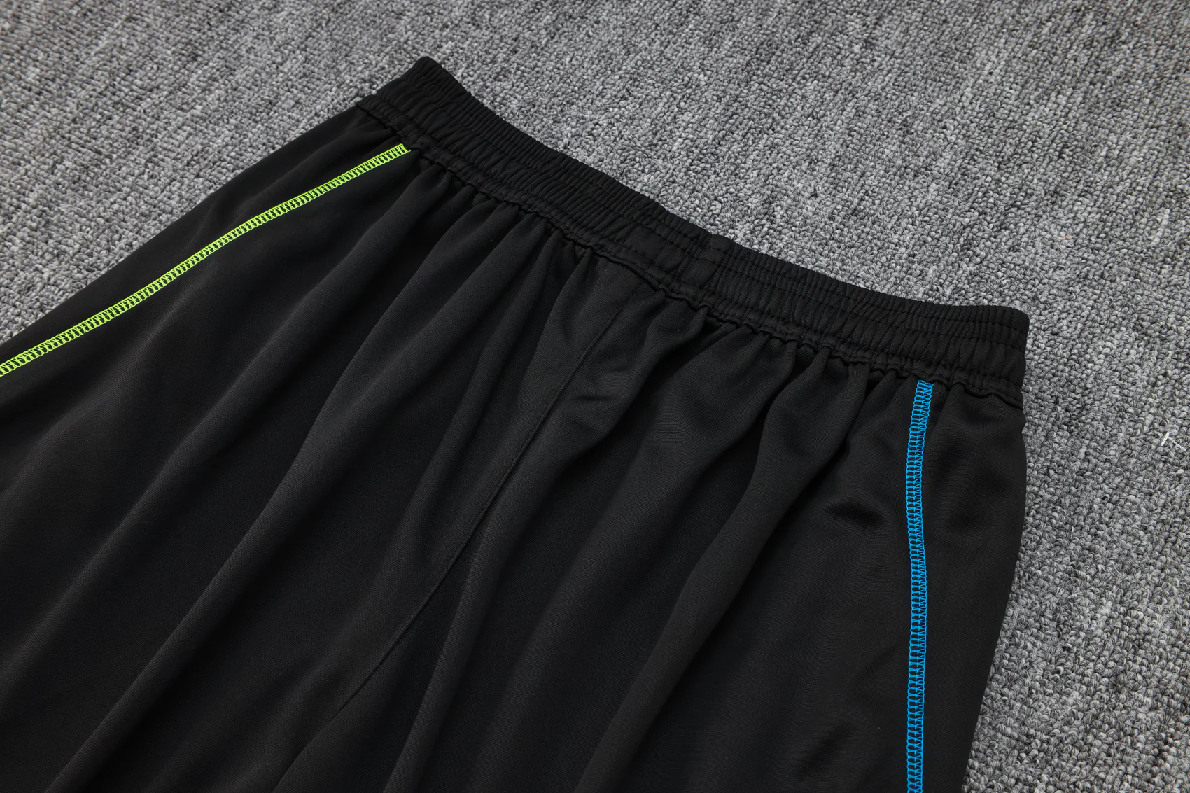 Arsenal Training Jersey 23/24 - Image 28