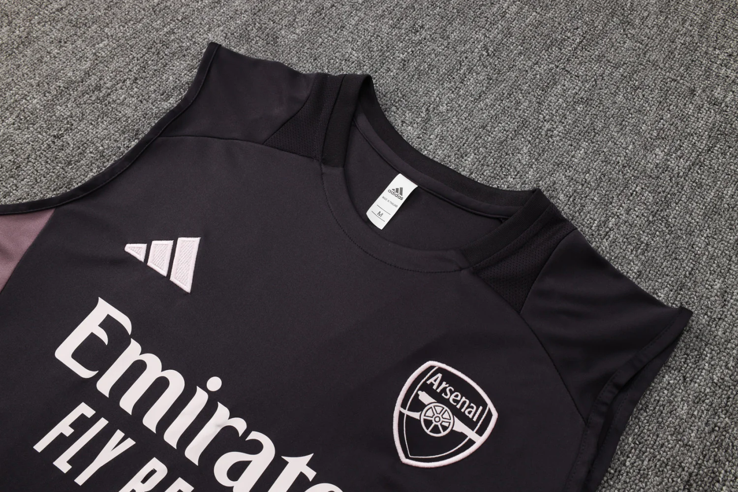 Arsenal Training Jersey 24/25 - Image 8