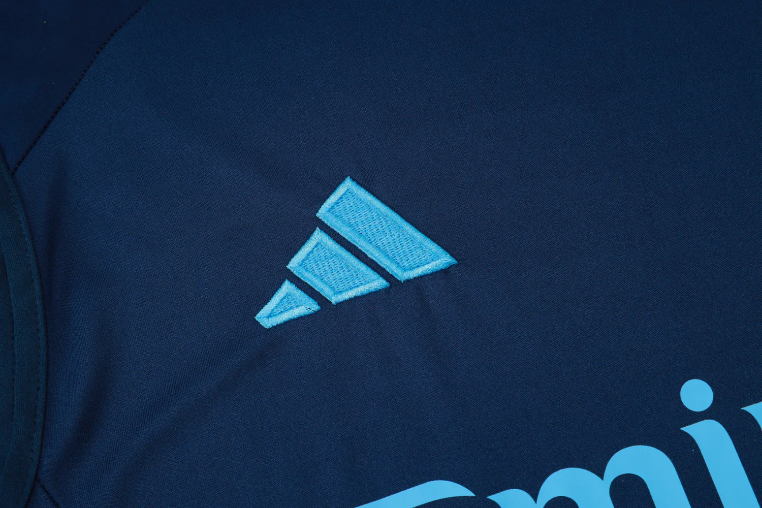 Arsenal Training Jersey 24/25 - Image 10