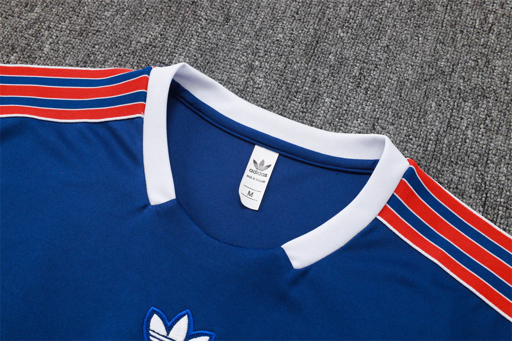 Arsenal Training Jersey 25/26 - Image 3