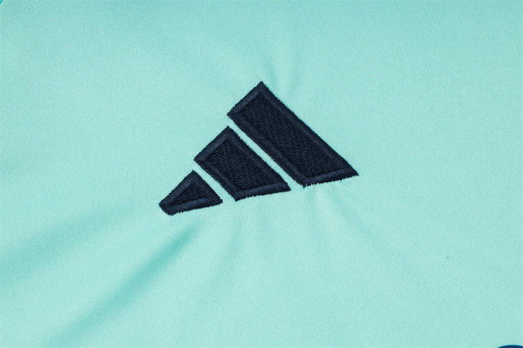 Arsenal Training Short sleeve Suit 24/25 - Image 9