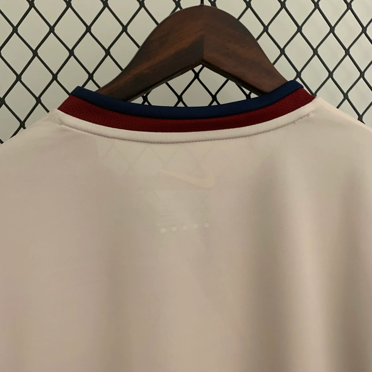 Barcelona Away Retro Jersey 1998/99 - Image 7