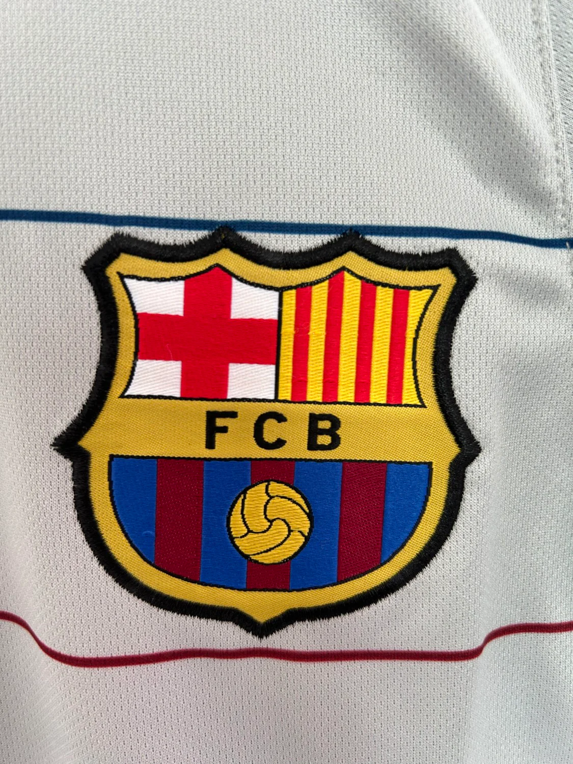 Barcelona Away Retro Jersey 2003/04 - Image 6