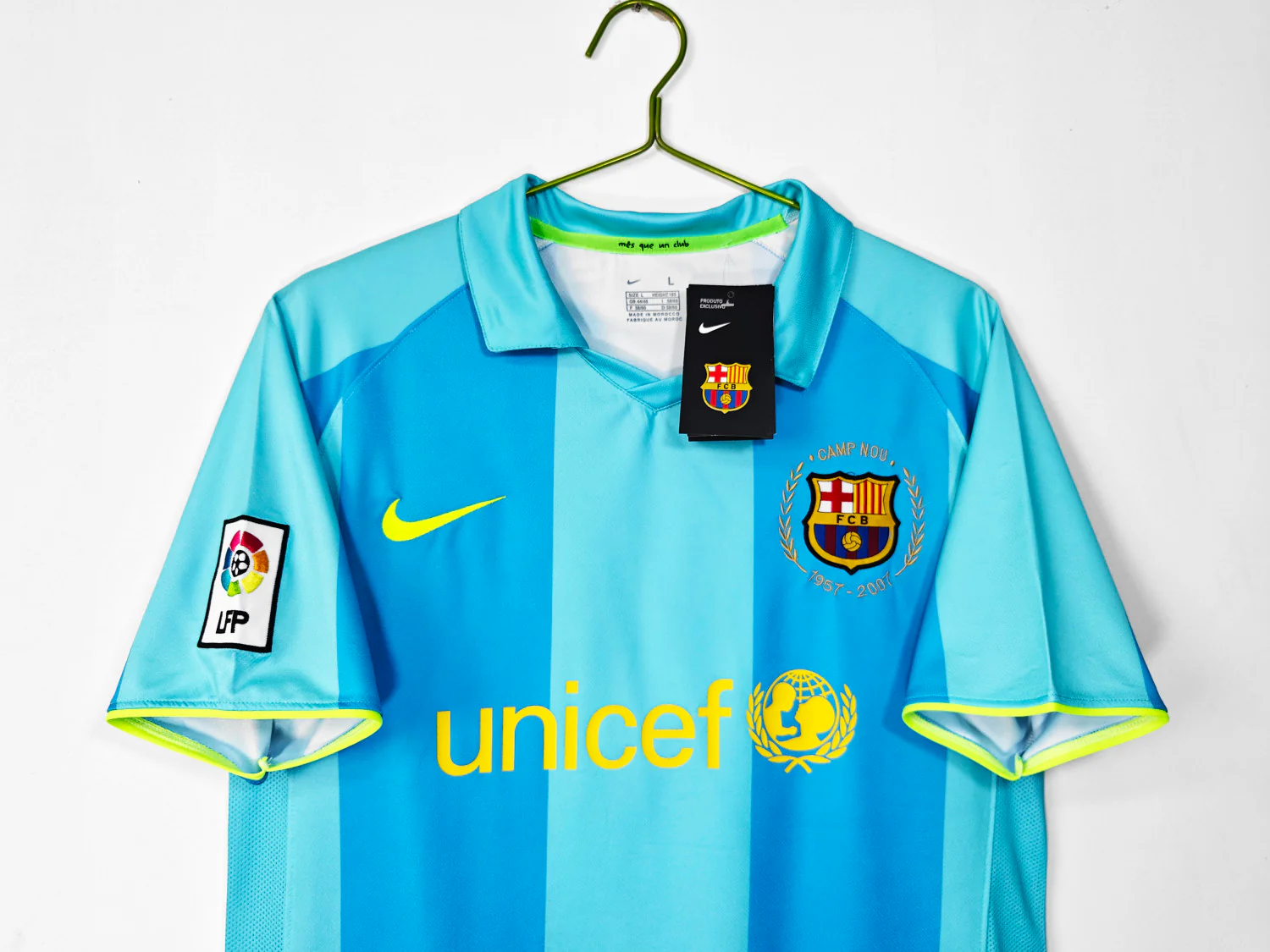 Barcelona Away Retro Jersey 2007/08 - Image 7