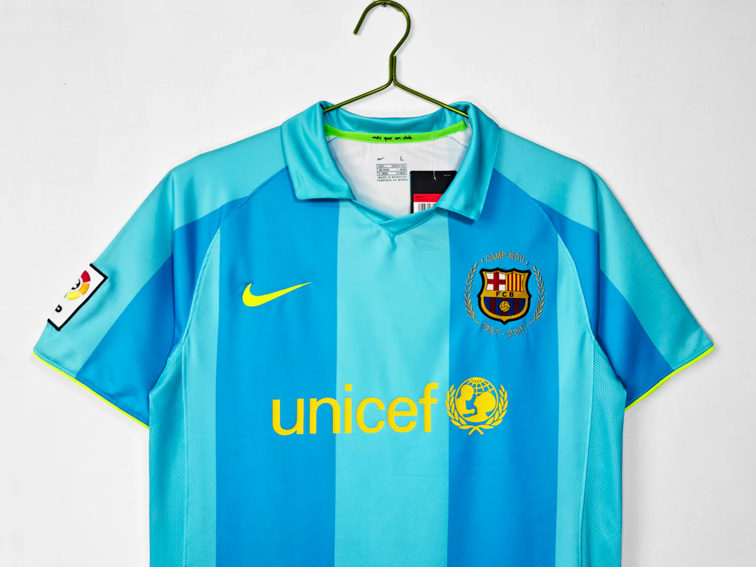 Barcelona Away Retro Jersey 2007/08 - Image 9
