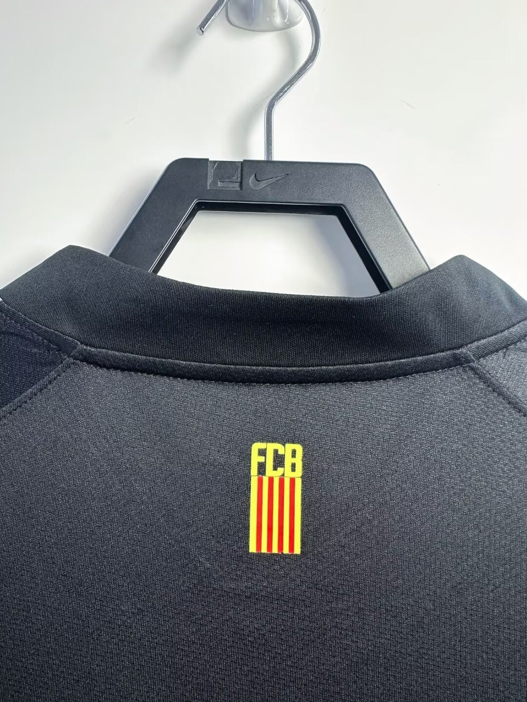 Barcelona Away Retro Jersey 2011/12 - Image 3