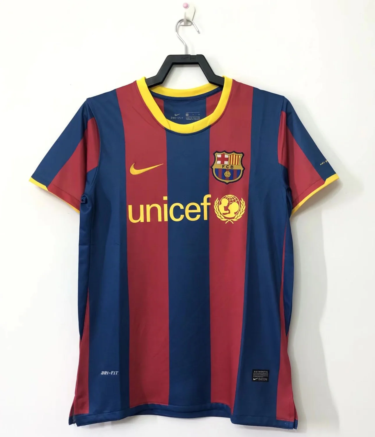 Barcelona Home Retro Jersey 2010/11