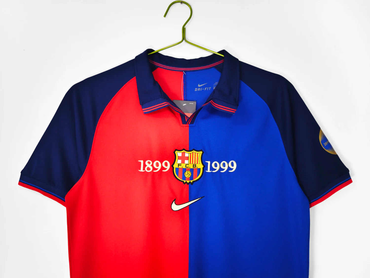 Barcelona Match Issue Champions League Home jersey 1999/00 - Image 10