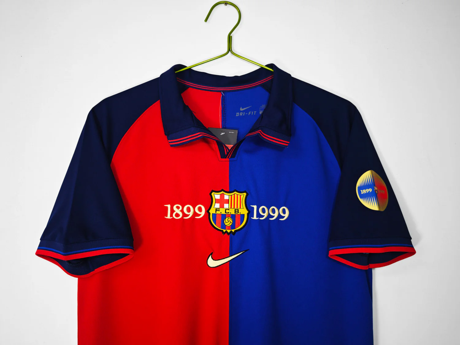 Barcelona Match Issue Champions League Home jersey 1999/00 - Image 3