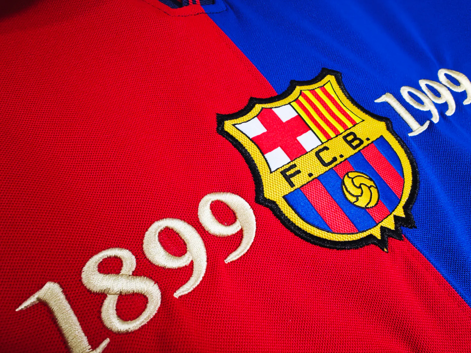 Barcelona Match Issue Champions League Home jersey 1999/00 - Image 7