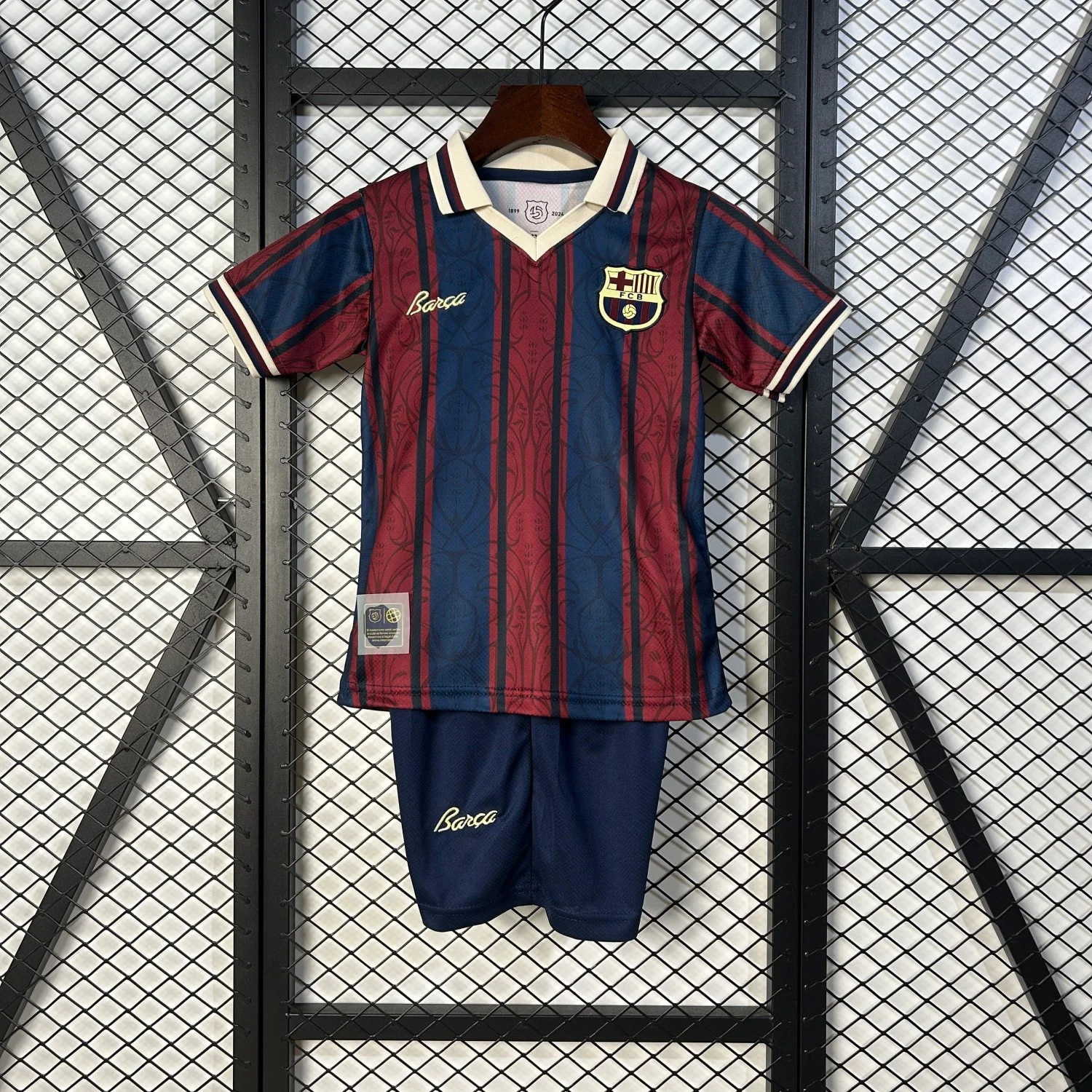 Barcelona Modernist Men Polo Kids Suit 25/26