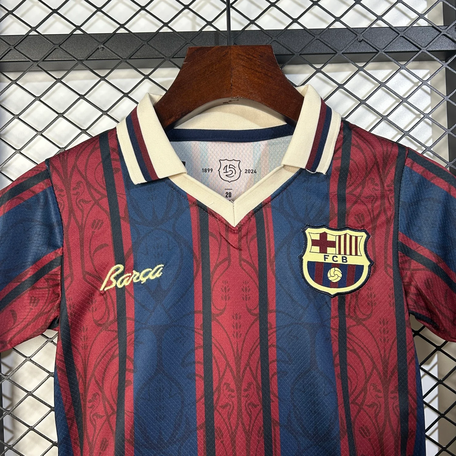 Barcelona Modernist Men Polo Kids Suit 25/26 - Image 4