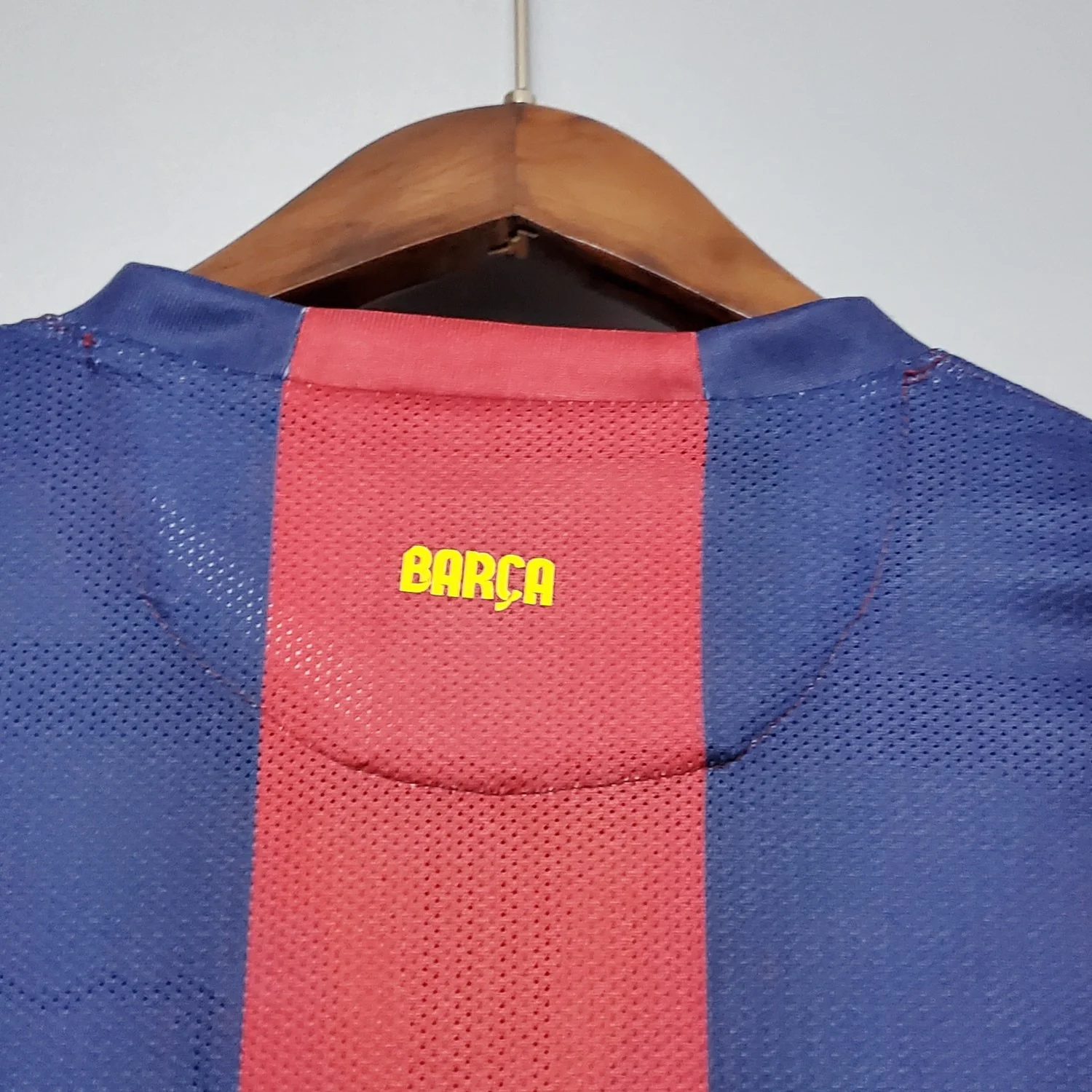 Barcelona Retro Jersey 14/15 - Image 5