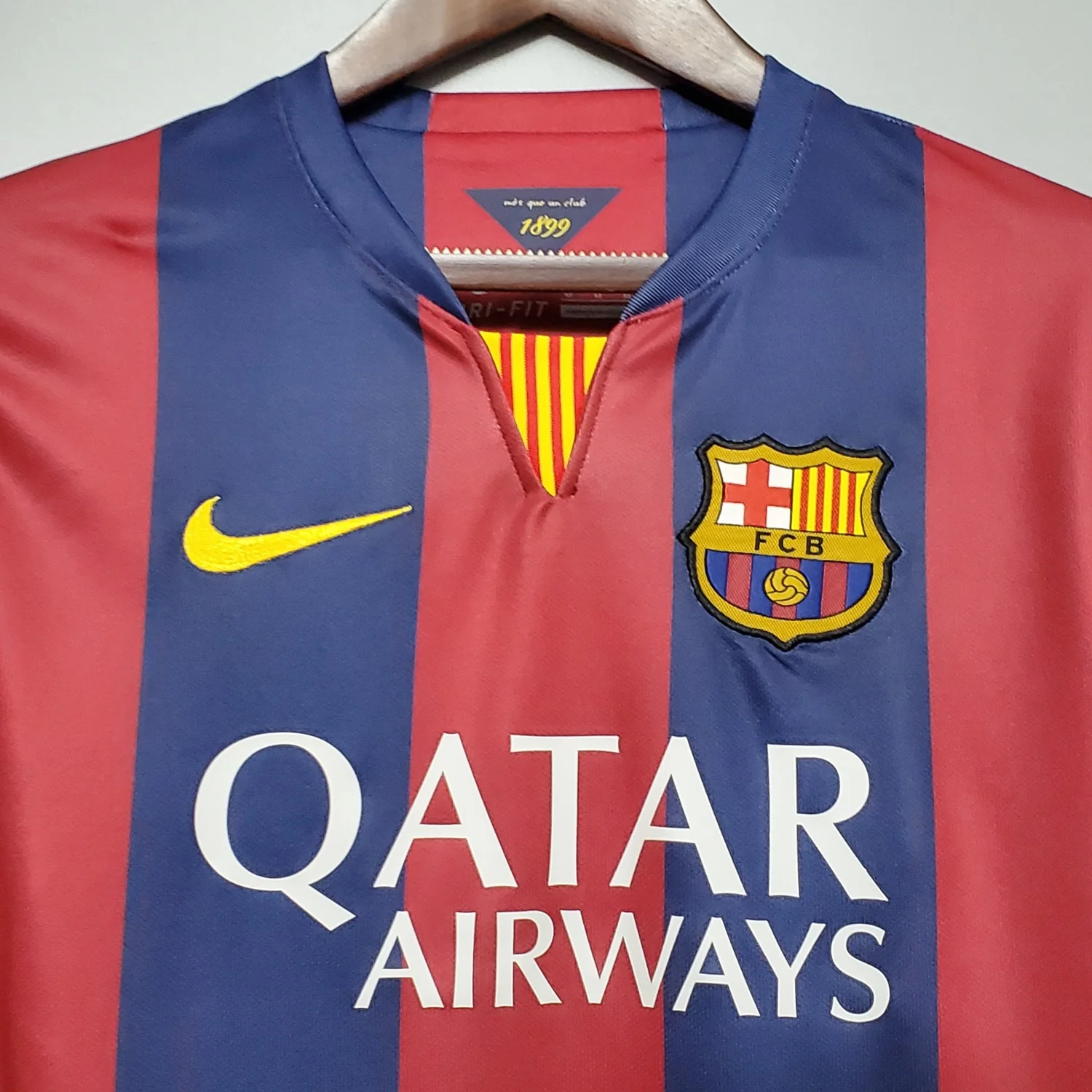Barcelona Retro Jersey 14/15 - Image 8