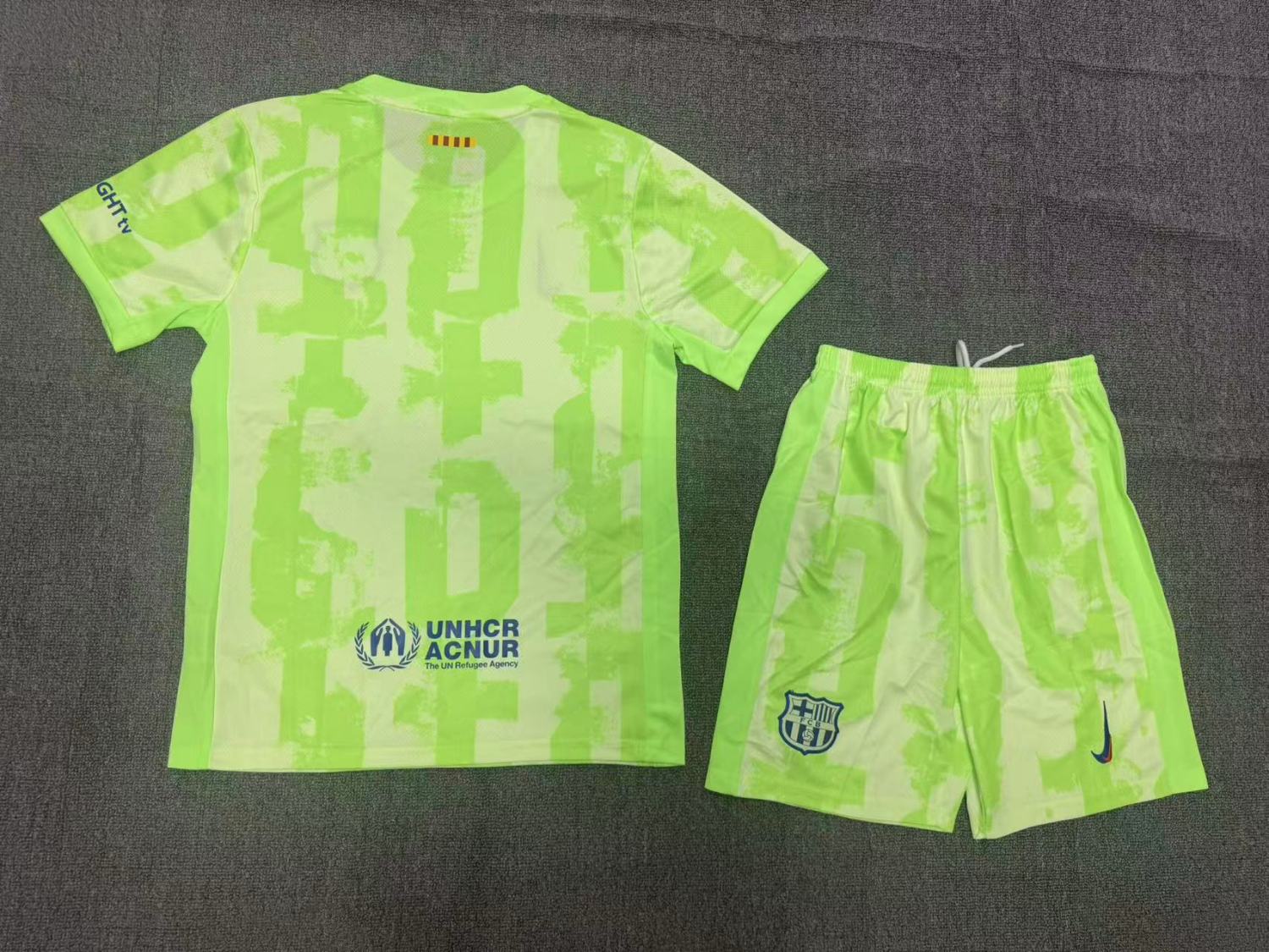 Barcelona Third Limited Edition Travis Scott Kids Suit 24/25 - Image 2