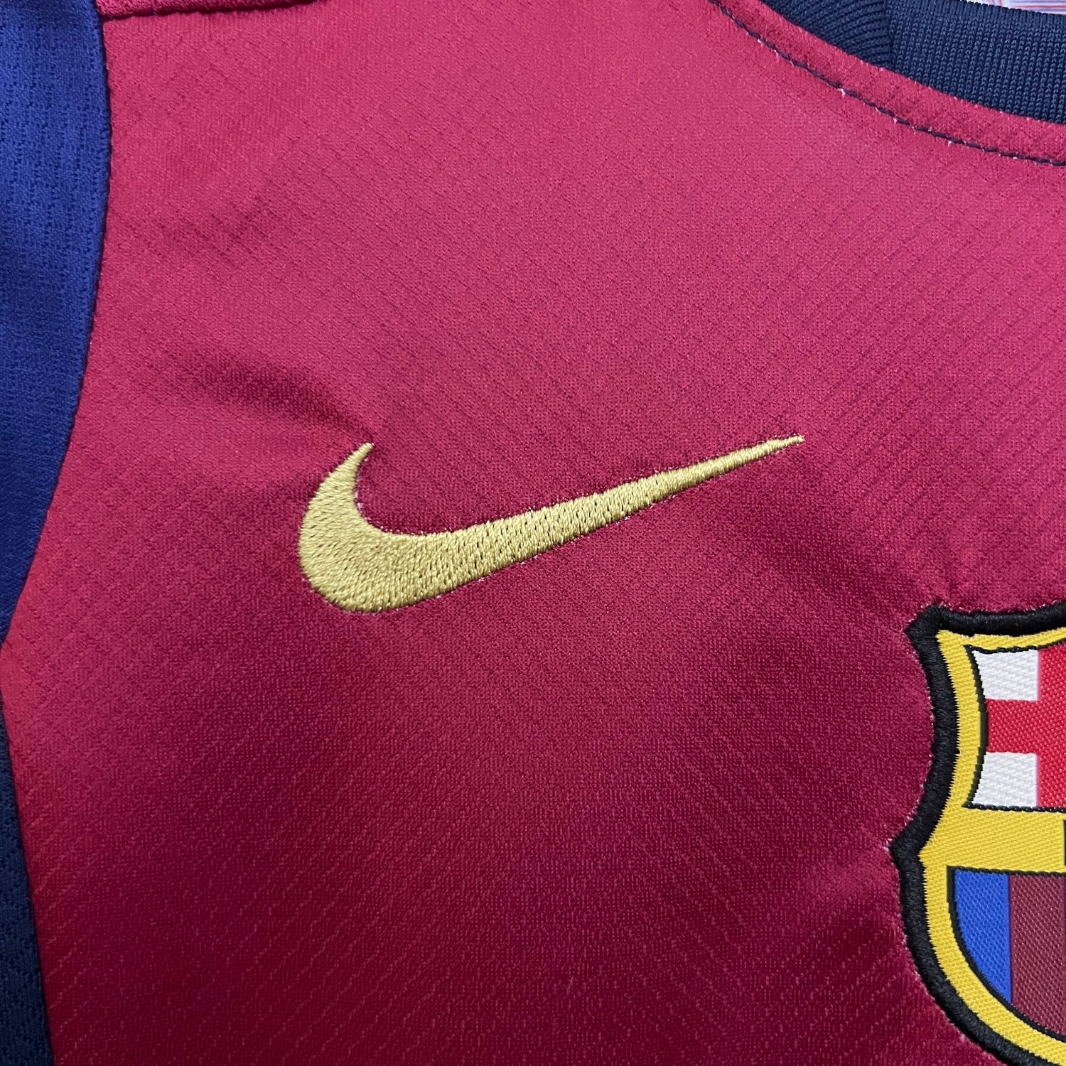 Barcelona X TRAVIS SCOTT Limited Edition Kids Suit 24/25 - Image 7