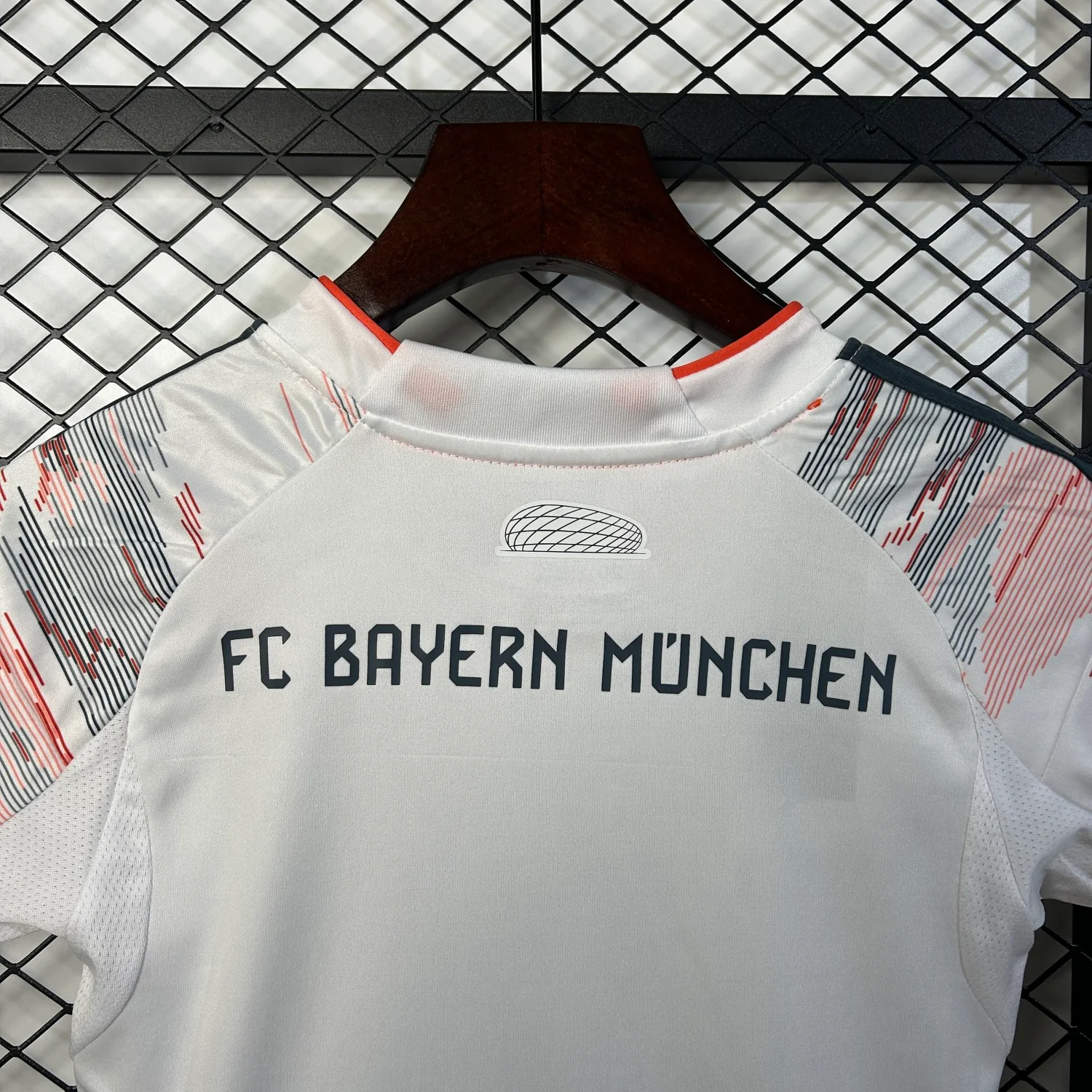 Bayern Munich Away Kids Suit 25/26 - Image 12