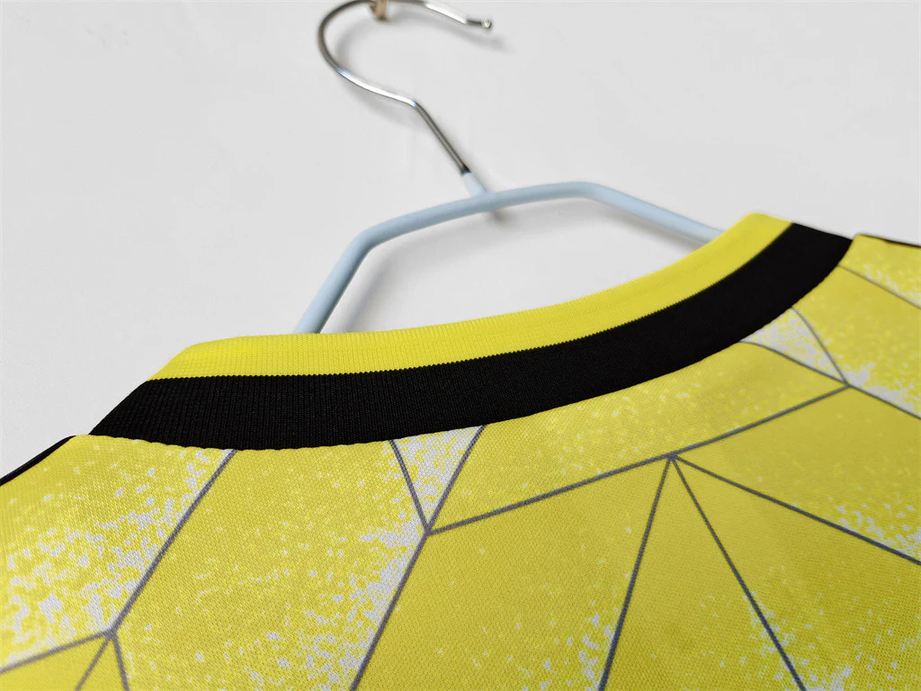Borussia Dortmund Home Retro Jersey 1988 - Image 5