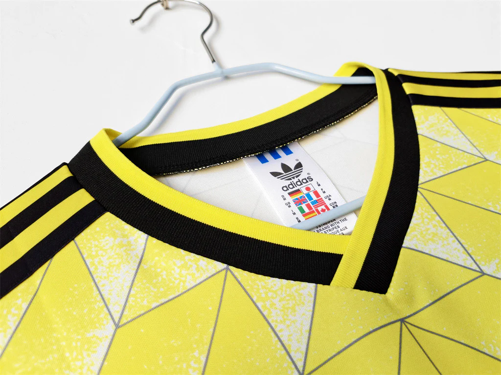 Borussia Dortmund Home Retro Jersey 1988 - Image 9