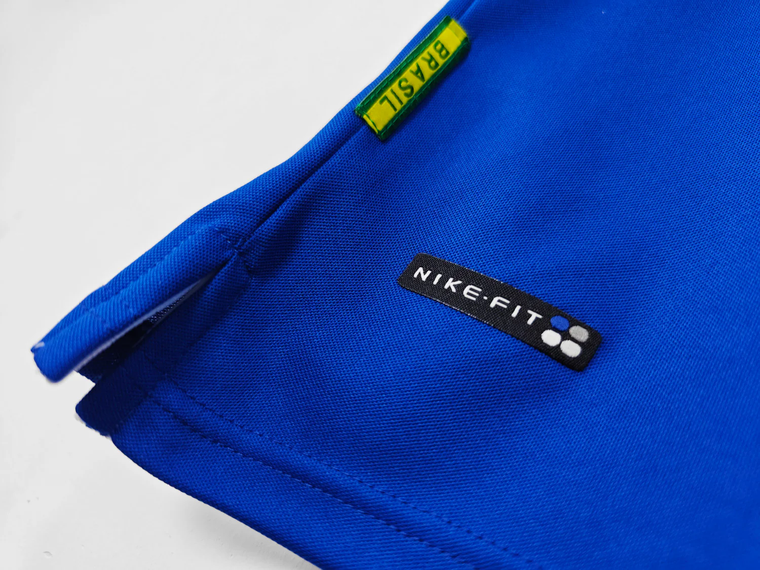 Brazil Away Retro Jersey 1998 - Image 7