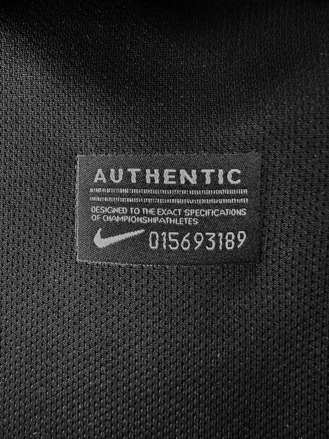 Brazil Black Retro Jersey 2013/14 - Image 10