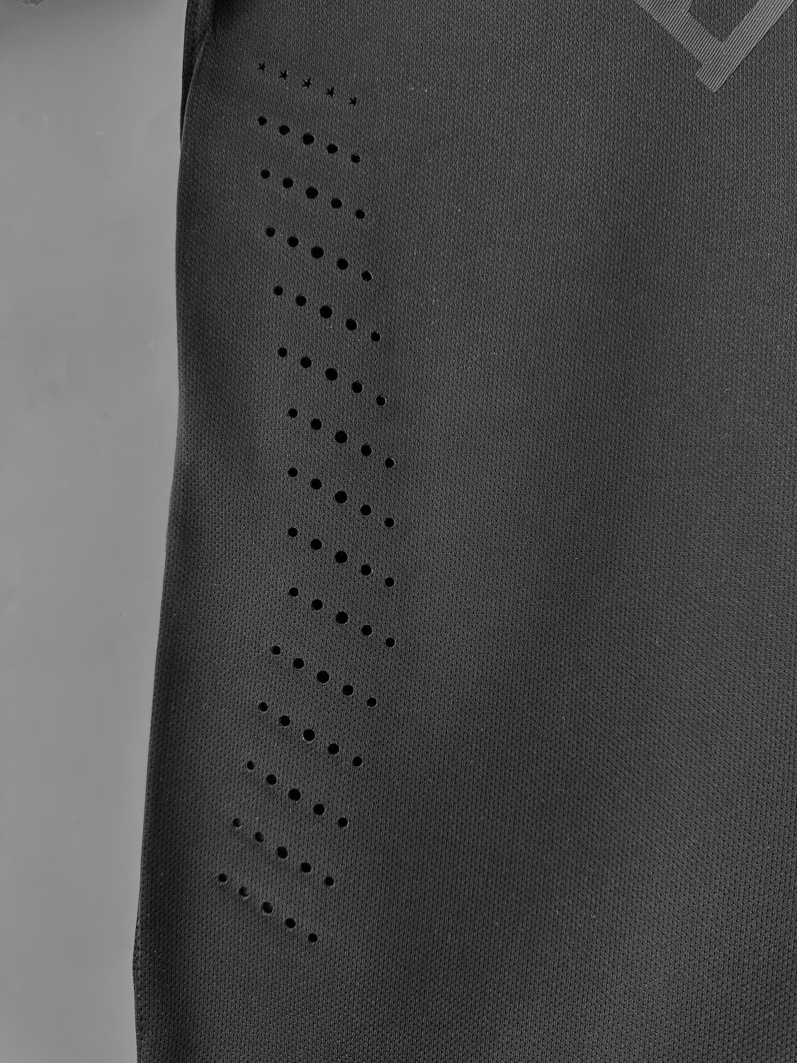 Brazil Black Retro Jersey 2013/14 - Image 12