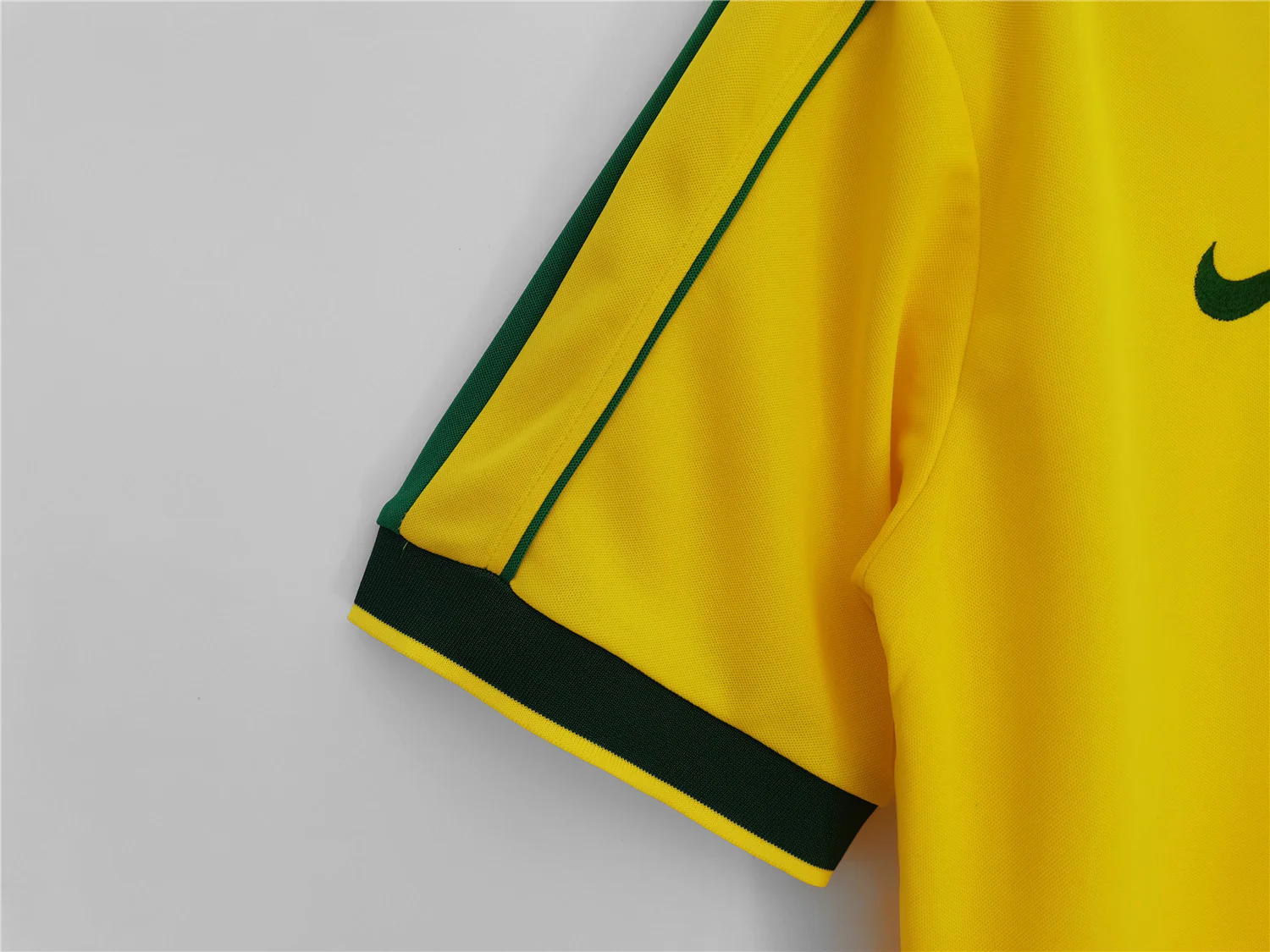 Brazil Home Retro Jersey 1998 - Image 9