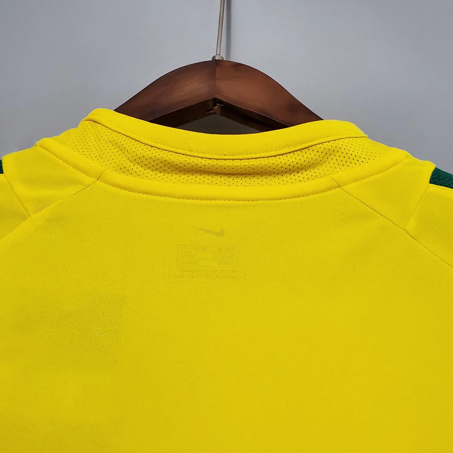 Brazil Home Retro Jersey 2002 - Image 8