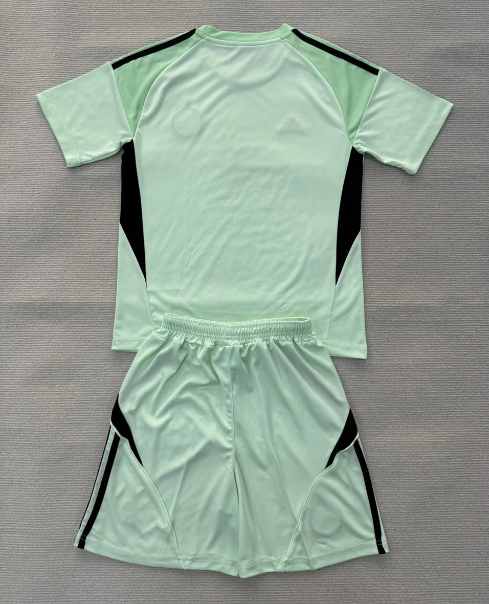 Celtic Goalkeeper Kids Suit 25/26 - Image 2