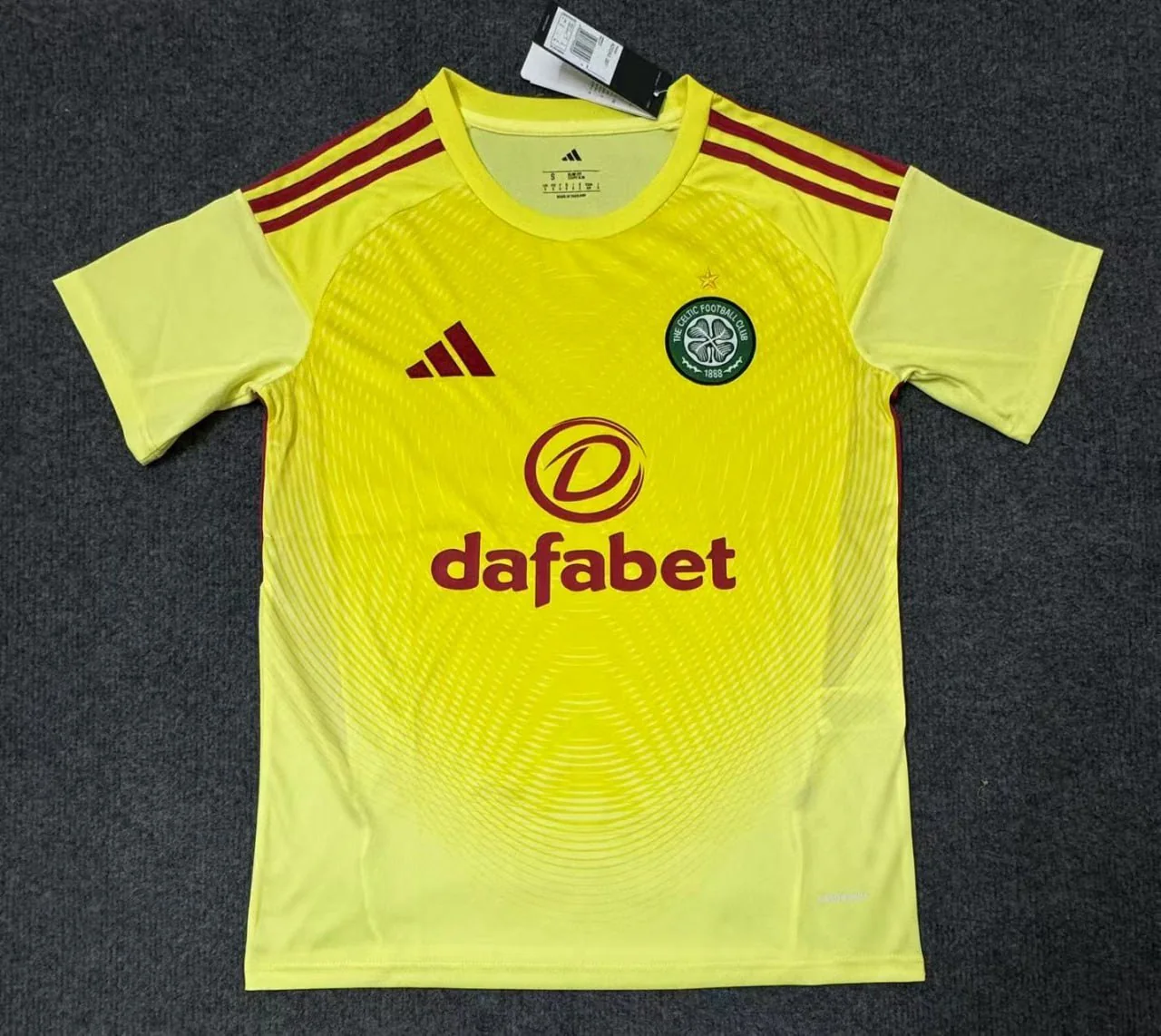 Celtic Home Goalkeeper Men Jersey 25/26 - Image 3