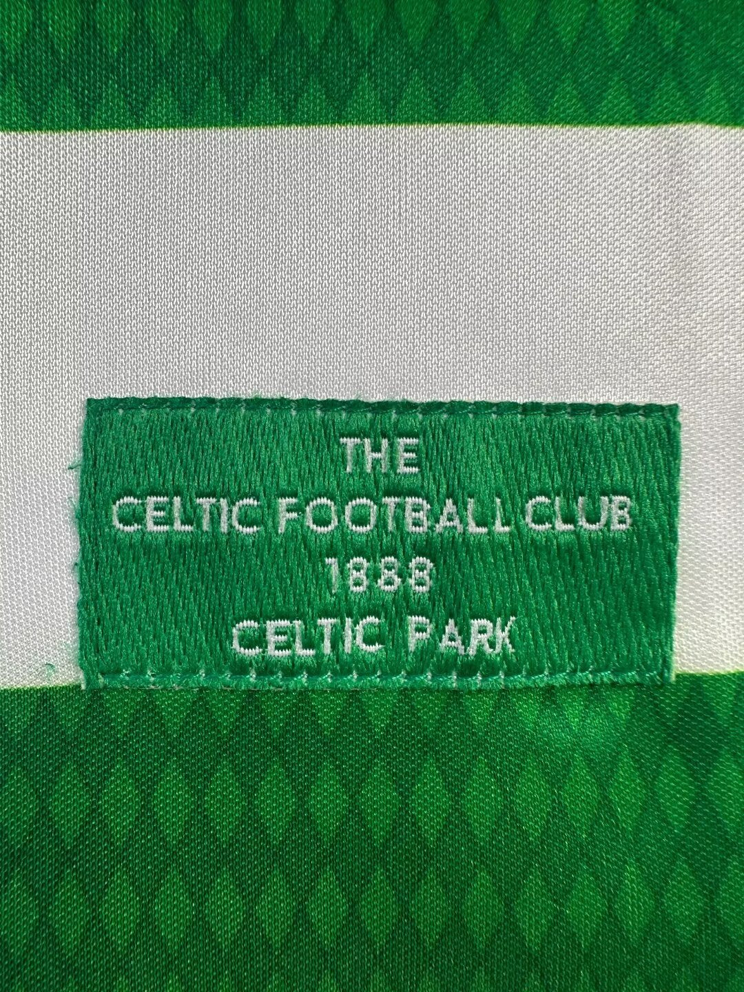 Celtic Home Retro Jersey 1997/99 - Image 6