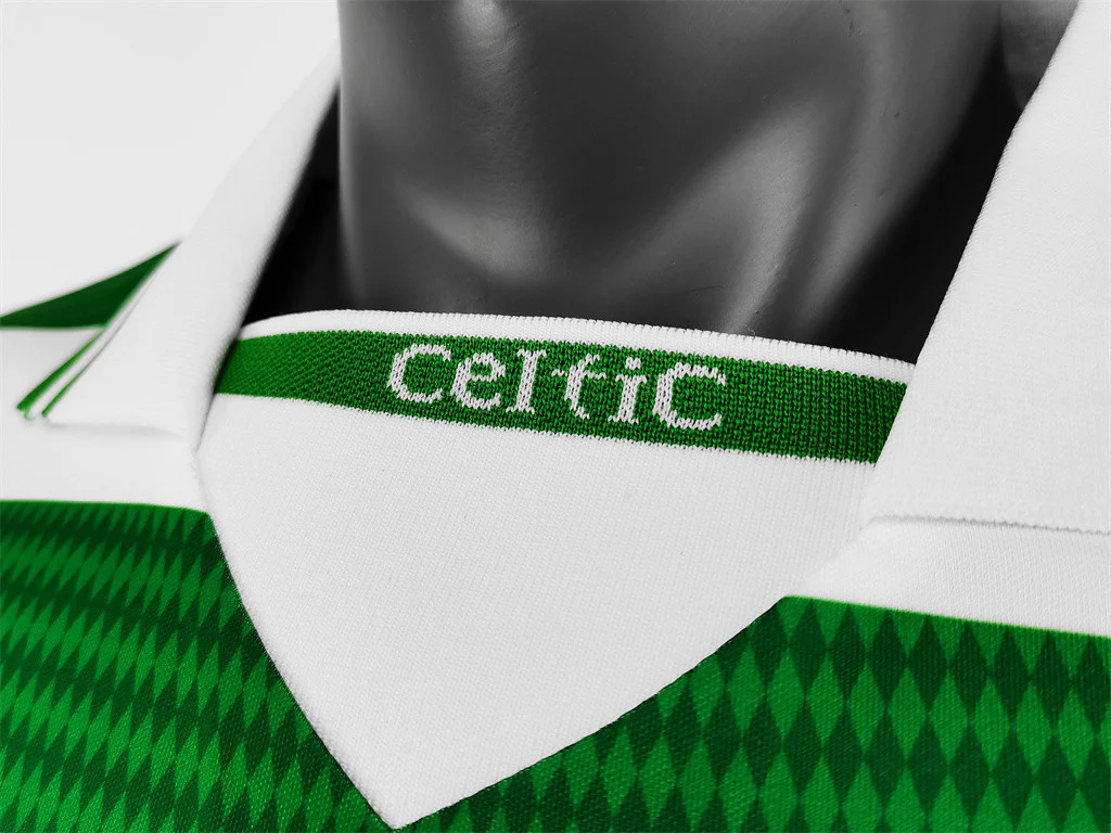Celtic Home Retro Jersey 1998/99 - Image 8