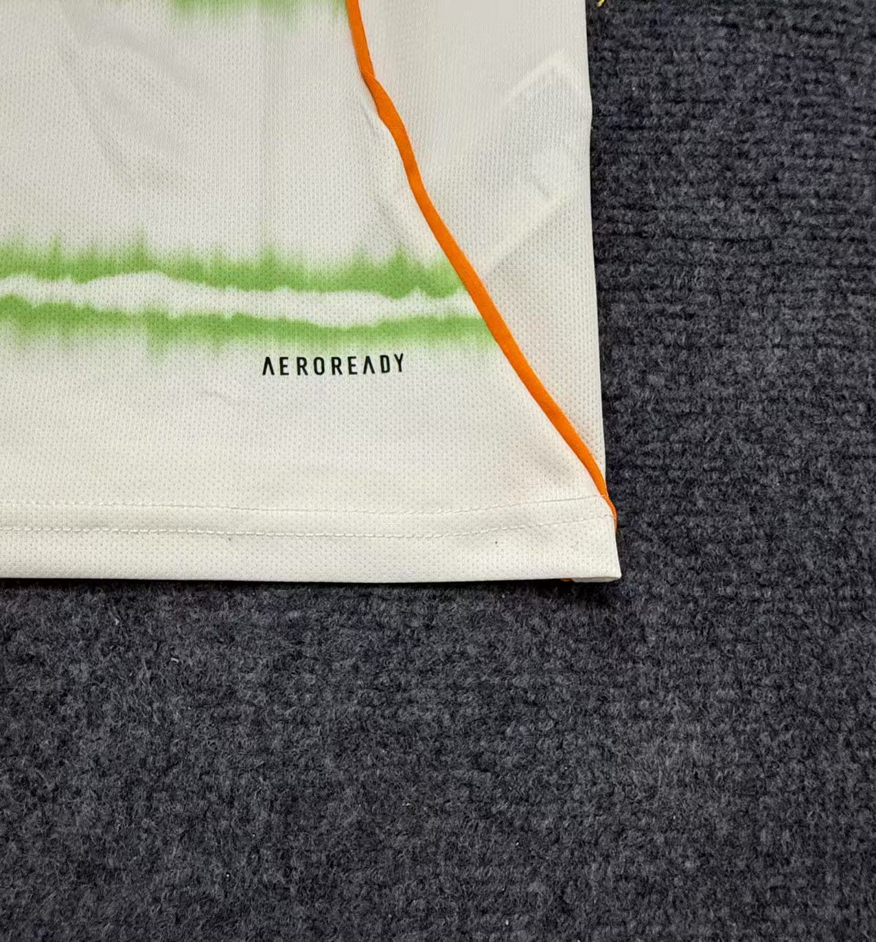 Celtic Third Men Jersey 25/26 - Image 4