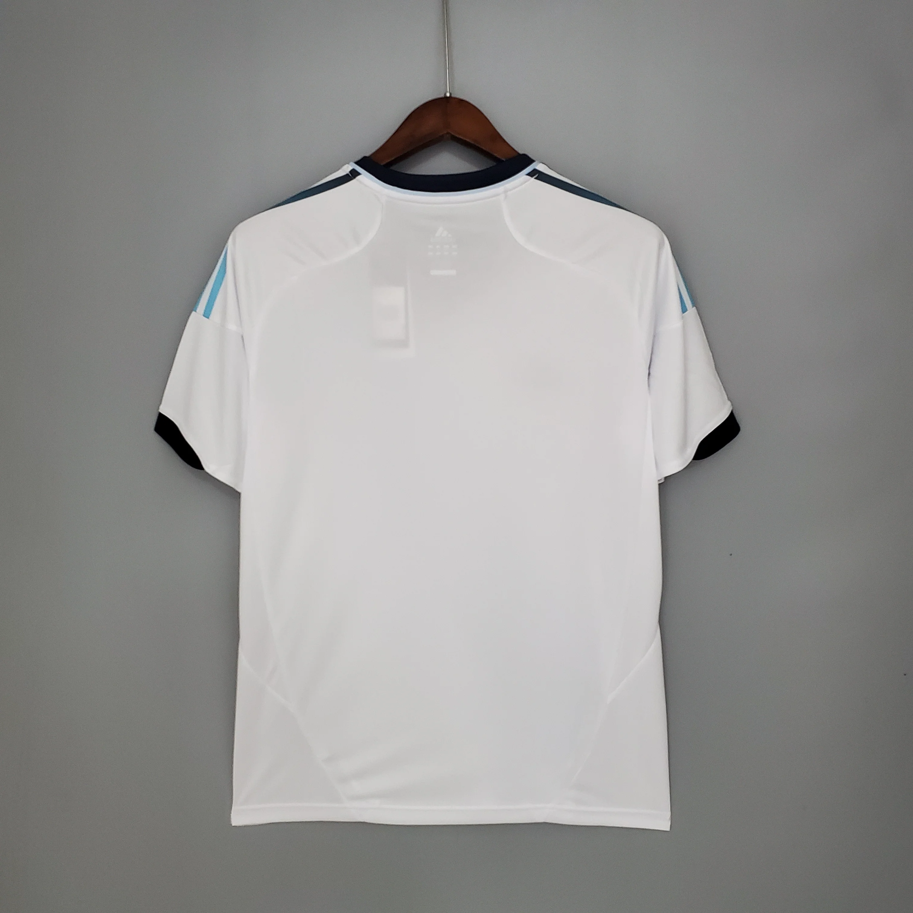 Chelsea Away Retro Jersey 2012/13 - Image 8