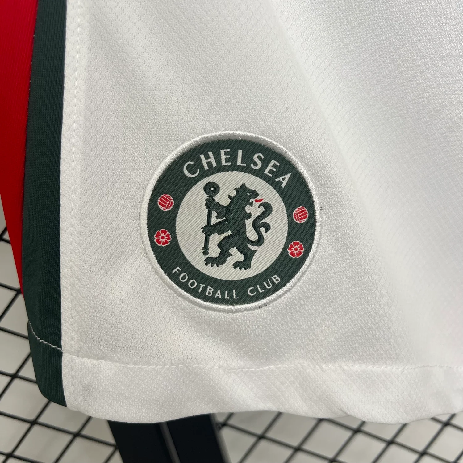 Chelsea Away Shorts 25/26 - Image 3